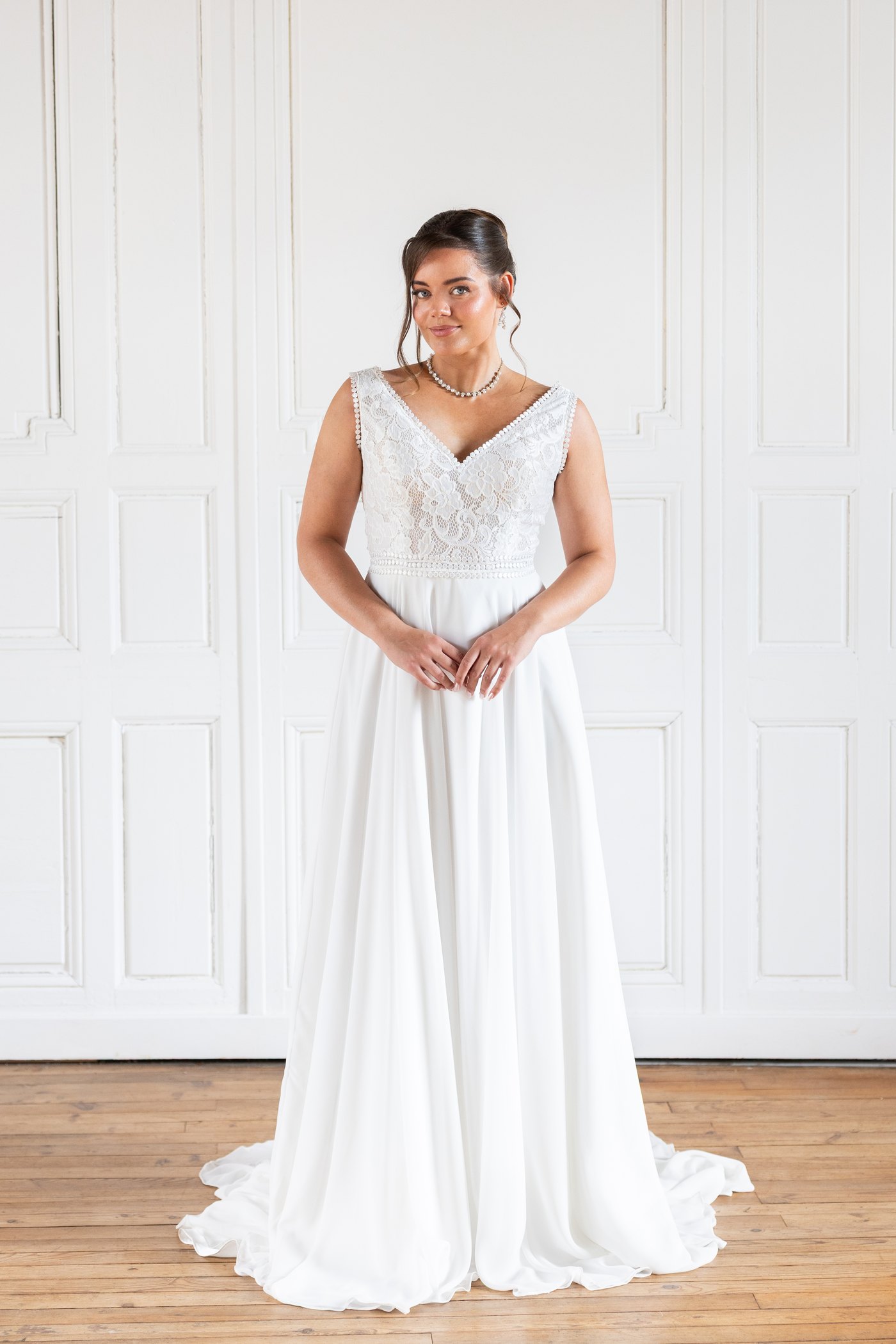 Robe de mariée Lina, V classique